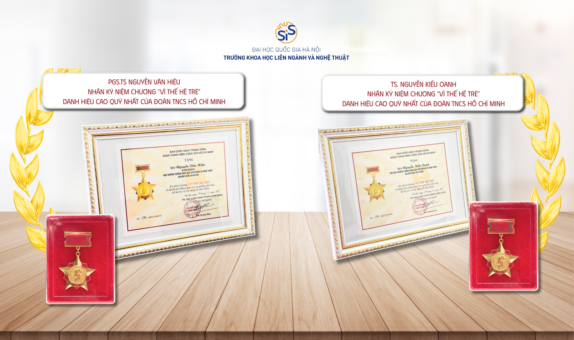 PGS.TS Nguyễn Văn Hiệu và TS. Nguyễn Kiều Oanh nhận kỷ niệm chương "Vì thế hệ trẻ" - danh hiệu cao quý nhất của Đoàn TNCS Hồ Chí Minh